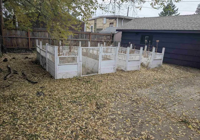 Photo 3 of Single family home for sale at 3923 W Queen Ave, Spokane, WA 99205 | MLS# 202626300 | Listing updated on 2026-10-28