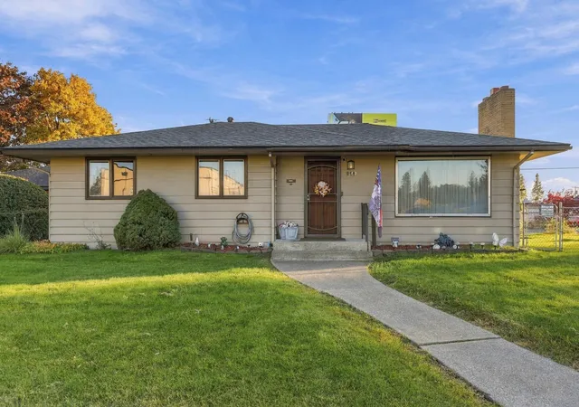 Photo 1 of Single family home for sale at 911 W Avon Ave, Spokane, WA 99208 | MLS# 202626308 | Listing updated on 2026-10-28
