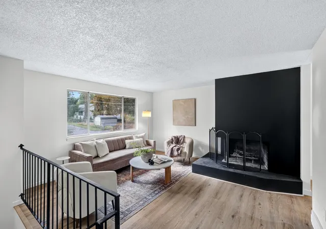 Photo 3 of Single family home for sale at 4015 E 38th Avenue, Spokane, WA 99223 | MLS# 202626327 | Listing updated on 2026-10-28
