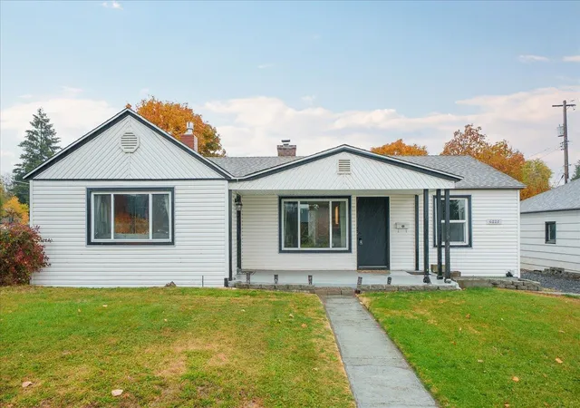 Photo 1 of Single family home for sale at 6222 N Alberta St, Spokane, WA 99205 | MLS# 202626328 | Listing updated on 2026-10-28