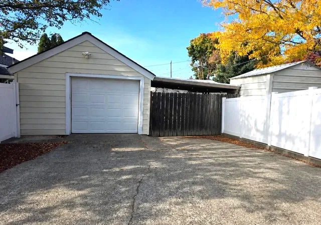 Photo 2 of Single family home for sale at 2404 W Rockwell Ave, Spokane, WA 99205 | MLS# 202626342 | Listing updated on 2026-10-29