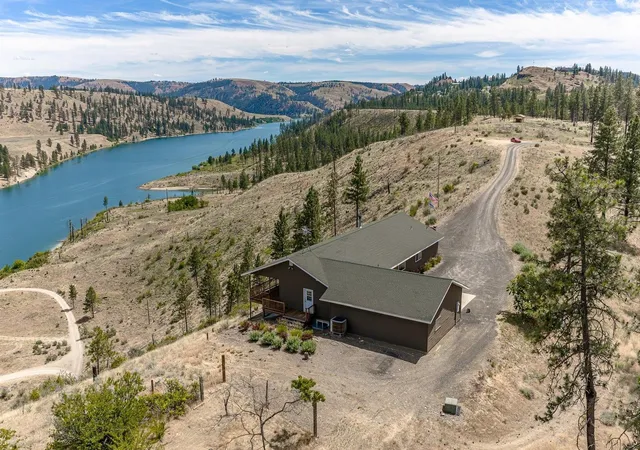 Single family home for sale at 38360 Cayuse Cvs Rd E, Davenport, WA 99122 | MLS# 202626344