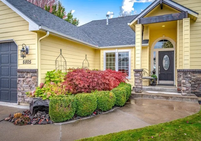 Photo 2 of Single family home for sale at 8805 N K Ct, Spokane, WA 99208 | MLS# 202626367 | Listing updated on 2026-10-29