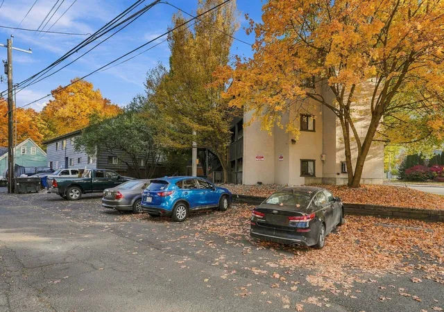 Photo 4 of Multi family home for sale at 1015 S Walnut Pl, Spokane, WA 99204 | MLS# 202626368 | Listing updated on 2026-10-29