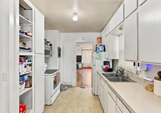 Photo 4 of Single family home for sale at 2808 E 5th Avenue, Spokane, WA 99202 | MLS# 202626379 | Listing updated on 2026-10-29