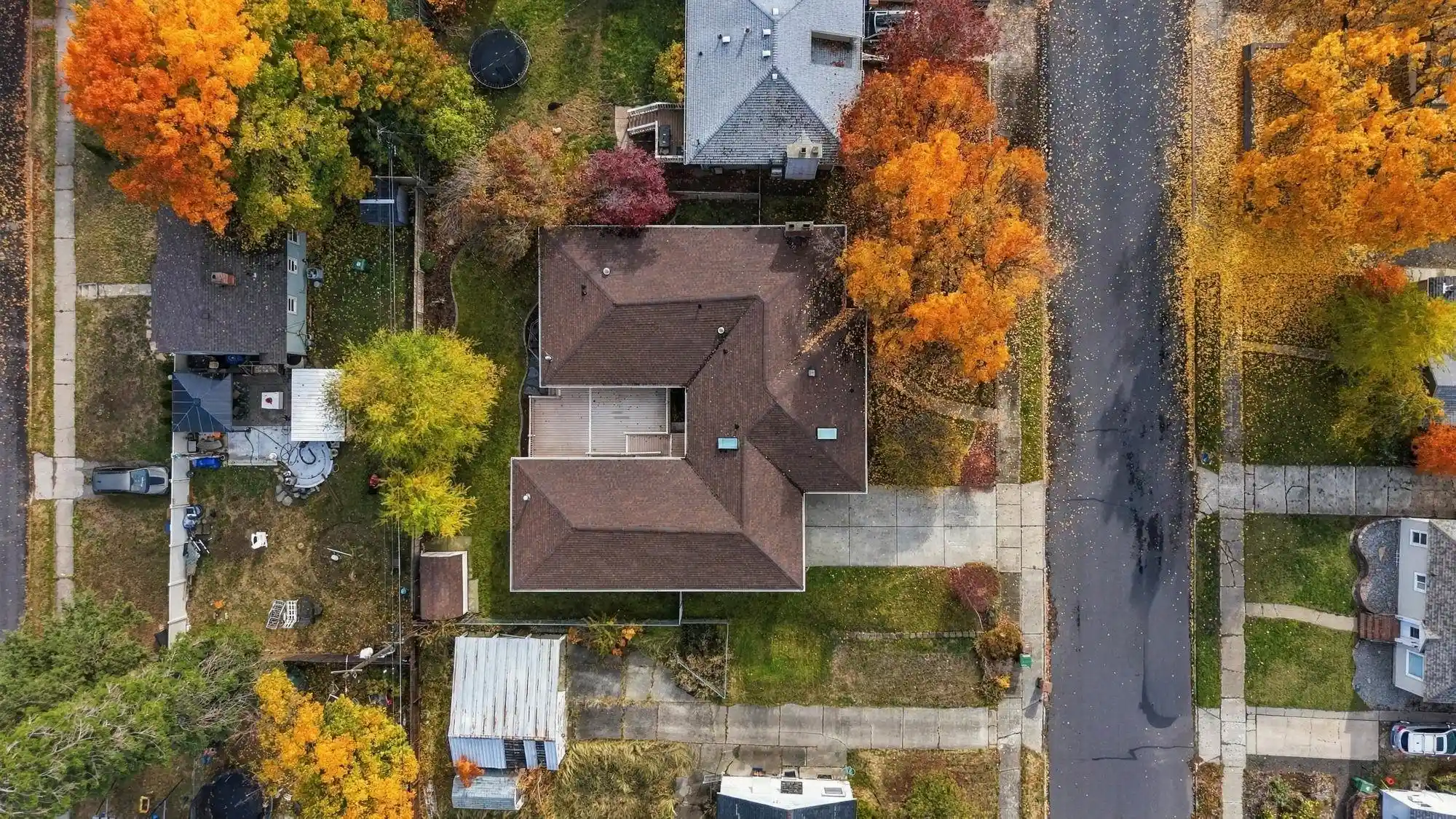 Photo 2 of Single family home for sale at 5912 N Lincoln St, Spokane, WA 99205 | MLS# 202626391 | Listing updated on 2026-10-29