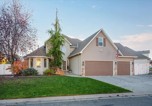 Photo 1 of Single family home for sale at 16320 E 9th Lane, Spokane Valley, WA 99037 | MLS# 202626392 | Listing updated on 2026-10-29