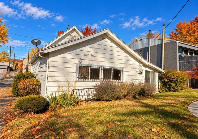 Photo 2 of Single family home for sale at 116 E Main St, Tekoa, WA 99033 | MLS# 202626415 | Listing updated on 2026-10-30