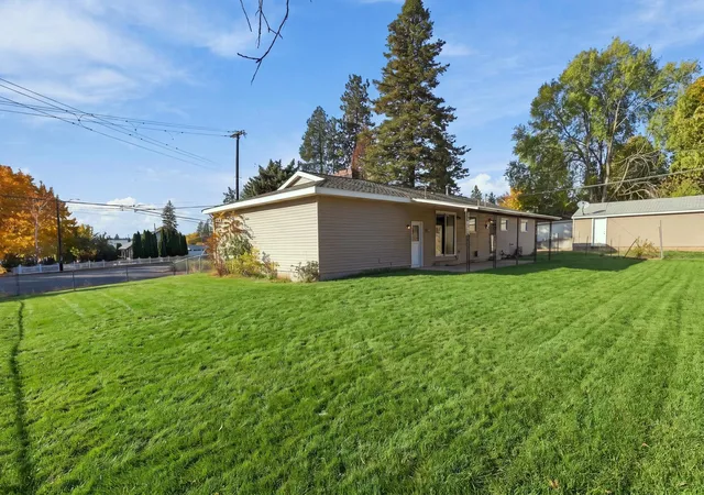 Photo 1 of Single family home for sale at 4310 N C St, Spokane, WA 99205 | MLS# 202626416 | Listing updated on 2026-10-30