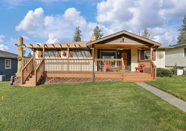 Photo 1 of Single family home for sale at 4015 E Pratt Ave, Spokane, WA 99202 | MLS# 202626427 | Listing updated on 2026-10-30