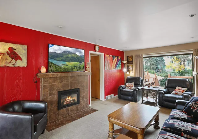 Photo 3 of Single family home for sale at 4015 E Pratt Ave, Spokane, WA 99202 | MLS# 202626427 | Listing updated on 2026-10-30