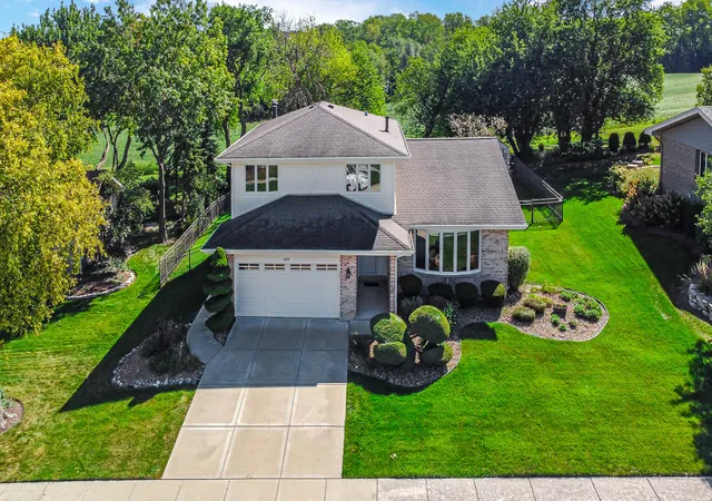 Photo 1 of Single family home for sale at 14515 Creek Xing Dr, Orland Park, IL 60467 | MLS# 12146480 | Listing updated on 2024-12-07