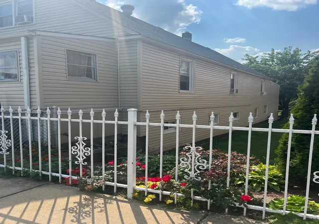 Photo 1 of Single family home for sale at 10256 S Ave M, Chicago, IL 60617 | MLS# 12146974 | Listing updated on 2024-12-09