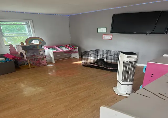 Photo 2 of Single family home for sale at 10256 S Ave M, Chicago, IL 60617 | MLS# 12146974 | Listing updated on 2024-12-09