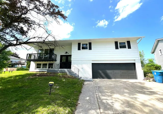 Photo 1 of Single family home for sale at 3103 225th Street, Sauk Village, IL 60411 | MLS# 12166644 | Listing updated on 2024-12-10