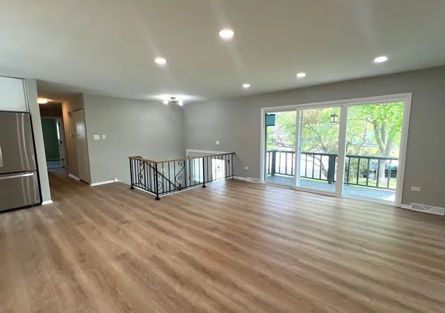 Photo 4 of Single family home for sale at 3103 225th Street, Sauk Village, IL 60411 | MLS# 12166644 | Listing updated on 2024-12-10