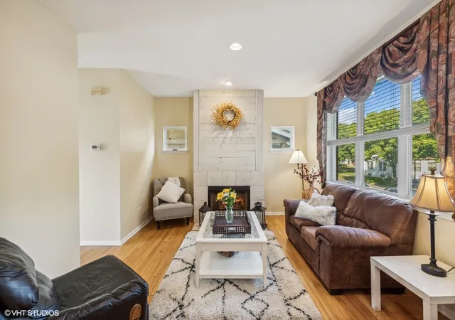 Photo 3 of Single family home for sale at 59 E 89th Street, Chicago, IL 60619 | MLS# 12169586 | Listing updated on 2024-12-09