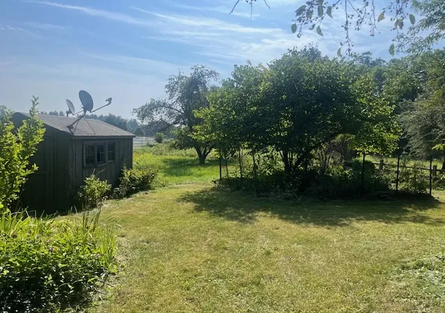 Photo 3 of Single family home for sale at 7805 E Tryon Grove Rd, Richmond, IL 60071 | MLS# 12170648 | Listing updated on 2024-12-10