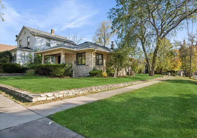 Photo 1 of Single family home for sale at 247 Sheridan Ave, Chicago, IL 60624 | MLS# 12171849 | Listing updated on 2024-12-07
