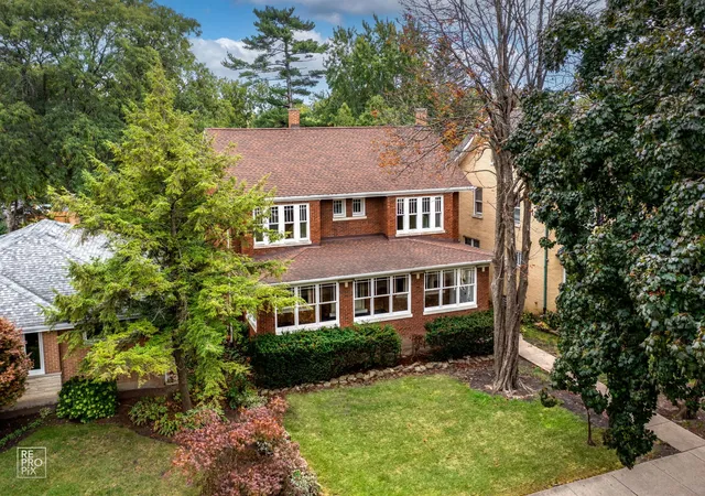 Photo 1 of Single family home for sale at 5915 N West Cir Ave, Chicago, IL 60631 | MLS# 12175810 | Listing updated on 2024-12-09