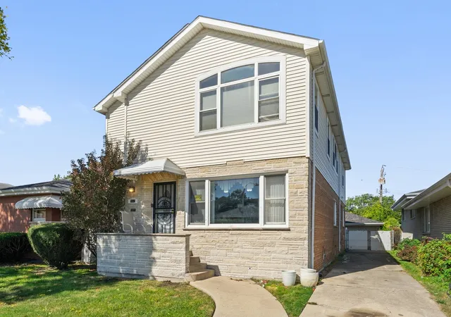 Photo 1 of Single family home for sale at 2932 W 86th Place, Chicago, IL 60652 | MLS# 12176588 | Listing updated on 2024-12-06