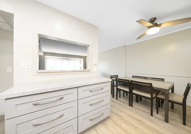 Photo 3 of Condominium at 75 6Th Ave #306, La Grange, IL 60525 | MLS# 12183670 |  | Sold on 2024-12-06