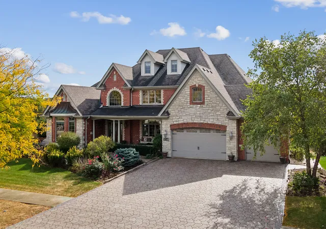 Photo 1 of Sale Pending at 15240 S Mackenzie Dr, Homer Glen, IL 60491 | MLS# 12185144 | Listing updated on 2024-12-10