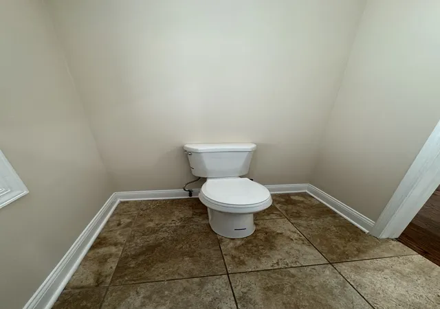 Photo 4 of Single family home for sale at 1316 W 52nd Street, Chicago, IL 60609 | MLS# 12186178 | Listing updated on 2024-12-08