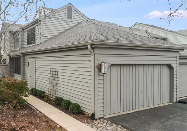 Photo 1 of Townhouse for sale at 2396 Oak Hl Rd S, Lake Barrington, IL 60010 | MLS# 12186668 | Listing updated on 2024-12-07