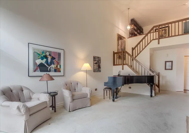 Photo 3 of Townhouse for sale at 2396 Oak Hl Rd S, Lake Barrington, IL 60010 | MLS# 12186668 | Listing updated on 2024-12-07