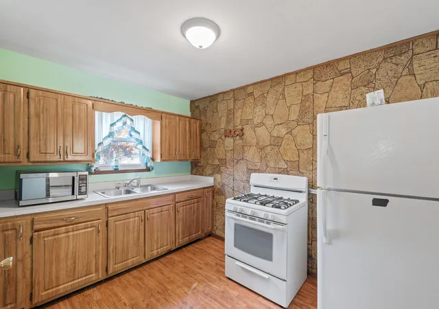 Photo 4 of Single family home for sale at (Undisclosed), Pembroke Township, IL 60958 | MLS# 12187187 | Listing updated on 2024-12-07