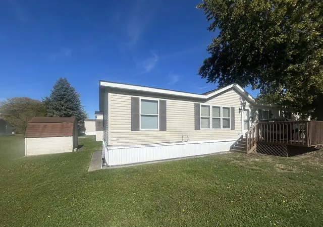 Photo 1 of Manufactured home for sale at 352 Lisa Ln, Lynwood, IL 60411 | MLS# 12187791 | Listing updated on 2024-12-09