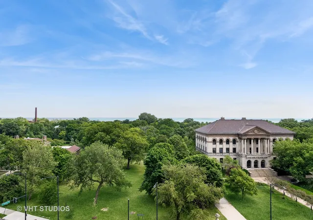 Photo 2 of Condo for sale at 2020 N Lincoln Park W #7G, Chicago, IL 60614 | MLS# 12191982 | Listing updated on 2024-12-10