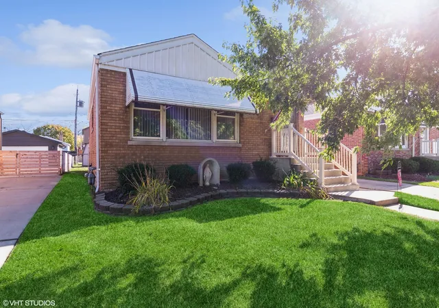 Photo 1 of Single family home for sale at 13239 S Ave M, Chicago, IL 60633 | MLS# 12195683 | Listing updated on 2024-12-10