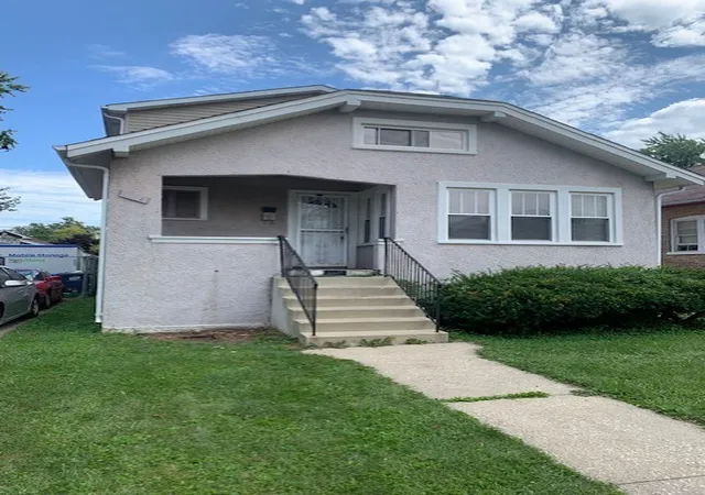 Photo 1 of Single family home for sale at 2011 S 12th Ave, Maywood, IL 60153 | MLS# 12196495 | Listing updated on 2024-12-09