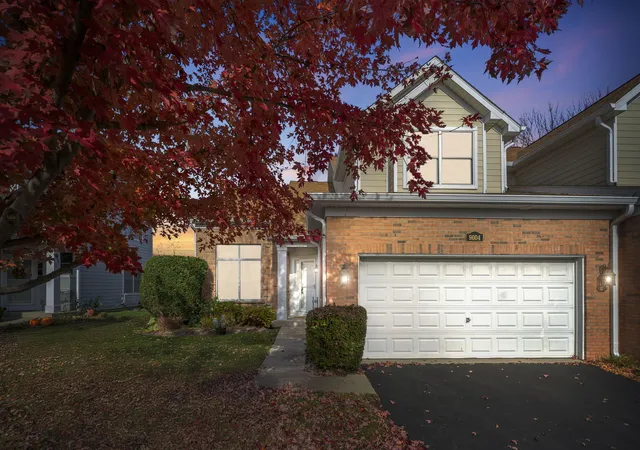 Photo 1 of Townhouse for sale at 9004 Falcon Greens Dr, Village Of Lakewood, IL 60014 | MLS# 12197304 | Listing updated on 2024-12-10