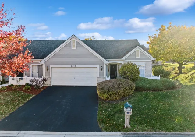 Photo 1 of Townhouse for sale at 20961 W Blossom Ln, Plainfield, IL 60544 | MLS# 12201594 | Listing updated on 2024-12-06