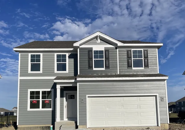 Photo 1 of Single family home for sale at 10461 Privet Dr, Crown Point, IN 46307 | MLS# 12204319 | Listing updated on 2024-12-10