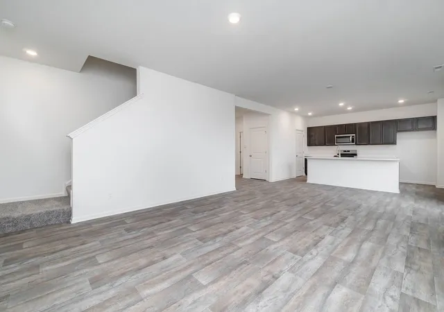 Photo 4 of Single family home for sale at 10461 Privet Dr, Crown Point, IN 46307 | MLS# 12204319 | Listing updated on 2024-12-10