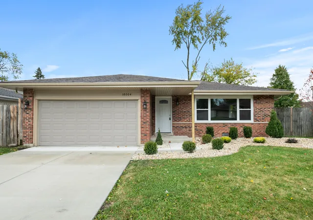Photo 1 of Single family home for sale at 18004 66th Ave, Tinley Park, IL 60477 | MLS# 12204490 | Listing updated on 2024-12-09