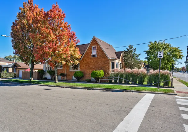 Photo 2 of Single Family Residence at 2656 W 103rd Street, Chicago, IL 60655 | MLS# 12204920 | | Sold on 2025-03-07