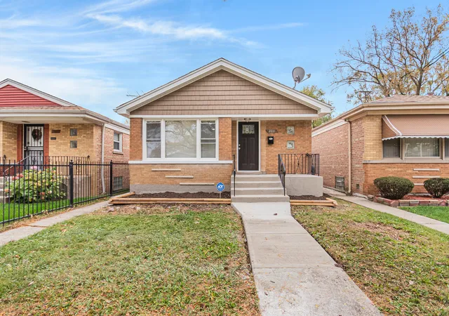 Photo 1 of Single family home for sale at 2211 W 81st Place, Chicago, IL 60620 | MLS# 12206333 | Listing updated on 2024-12-09