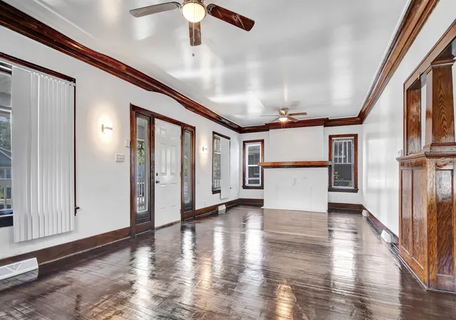 Photo 3 of Single family home for sale at 333 W 16th Street, Chicago Heights, IL 60411 | MLS# 12207607 | Listing updated on 2024-12-09