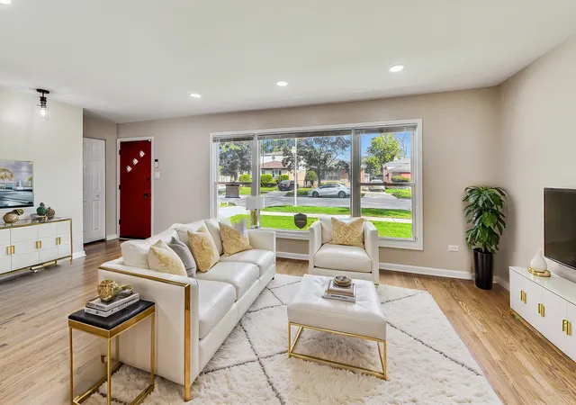 Photo 3 of Single family home for sale at 1019 W 110th Street, Chicago, IL 60643 | MLS# 12209072 | Listing updated on 2024-12-10