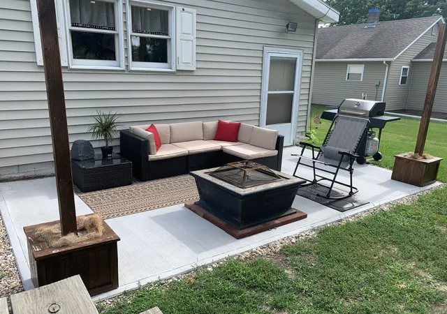 Photo 13 of Single family home for sale at 520 W 10th Street, Rock Falls, IL 61071 | MLS# 12212868 | Listing updated on 2024-12-10