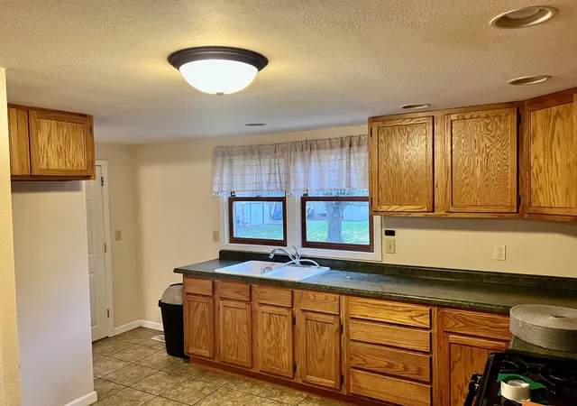 Photo 3 of Single family home for sale at 520 W 10th Street, Rock Falls, IL 61071 | MLS# 12212868 | Listing updated on 2024-12-10