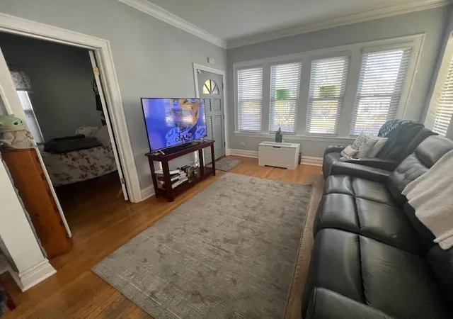 Photo 2 of Single family home for sale at 4226 Gunderson Ave, Berwyn, IL 60402 | MLS# 12212969 | Listing updated on 2024-12-10