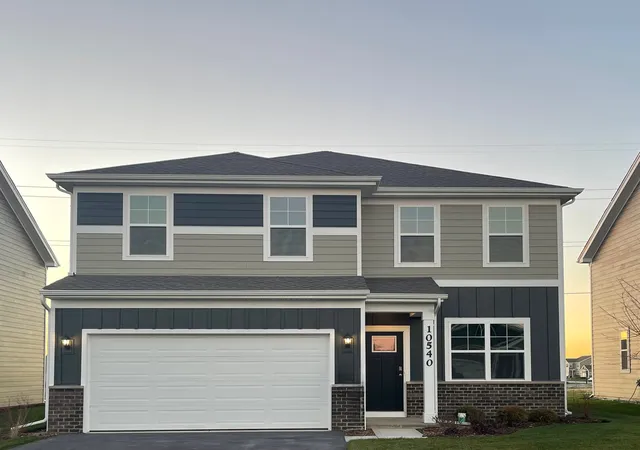 Photo 1 of Single family home for sale at 10540 Whitney Pl, Crown Point, IN 46307 | MLS# 12213613 | Listing updated on 2024-12-10