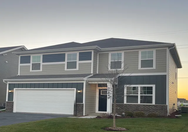Photo 2 of Single family home for sale at 10540 Whitney Pl, Crown Point, IN 46307 | MLS# 12213613 | Listing updated on 2024-12-10