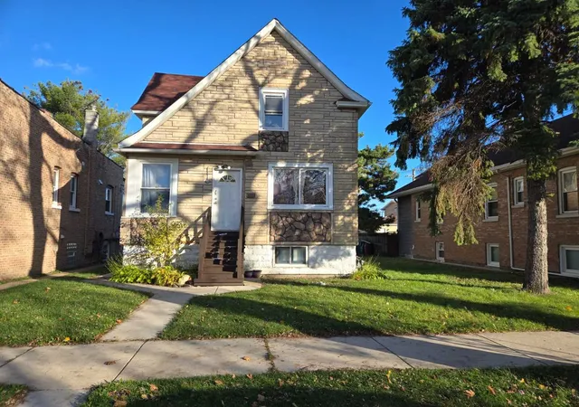 Photo 1 of Single family home for sale at 2527 S 59th Avenue, Cicero, IL 60804 | MLS# 12213777 | Listing updated on 2024-12-06